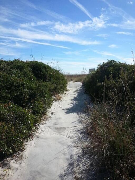 Cute 2 Bedroom, 2 Bath Condo At Folly Field Beach Хилтон-Хед-Айленд Экстерьер фото