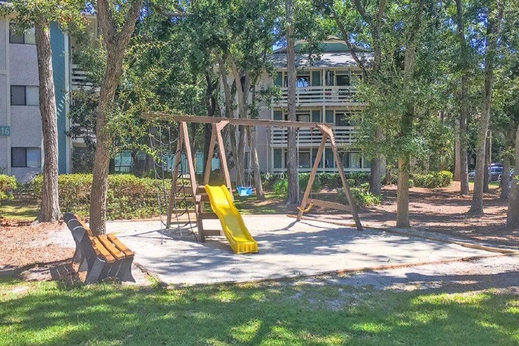 Cute 2 Bedroom, 2 Bath Condo At Folly Field Beach Хилтон-Хед-Айленд Экстерьер фото